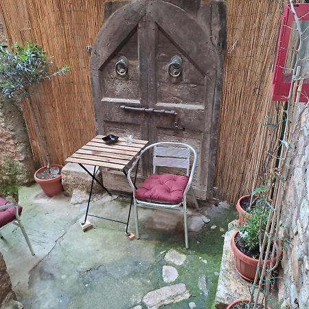 A Casa Di Carla Appartement Sonnino Buitenkant foto