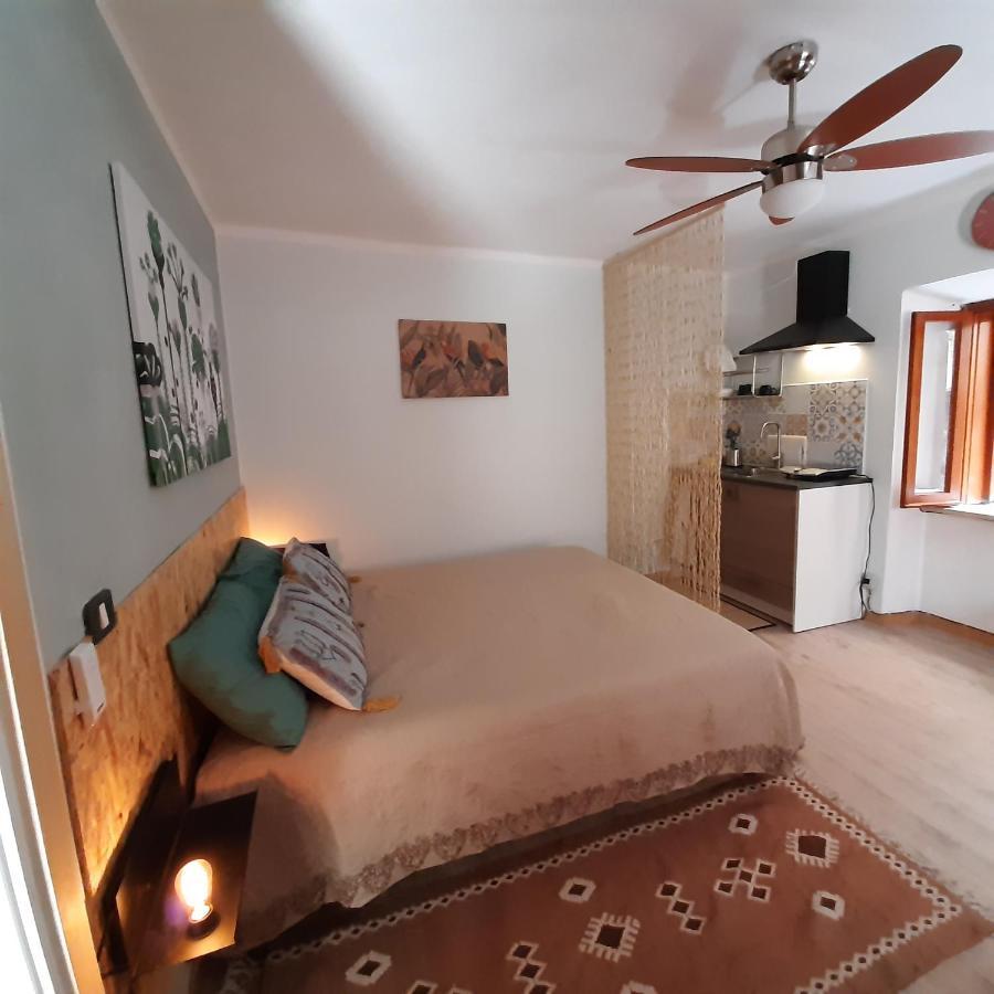 A Casa Di Carla Appartement Sonnino Buitenkant foto