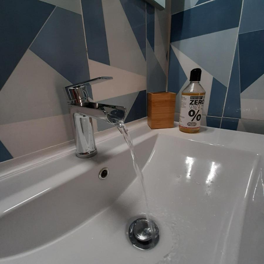 A Casa Di Carla Appartement Sonnino Buitenkant foto